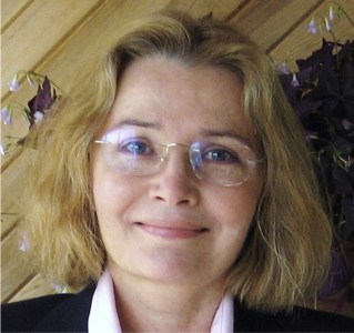 Profile picture of lynne-farrow